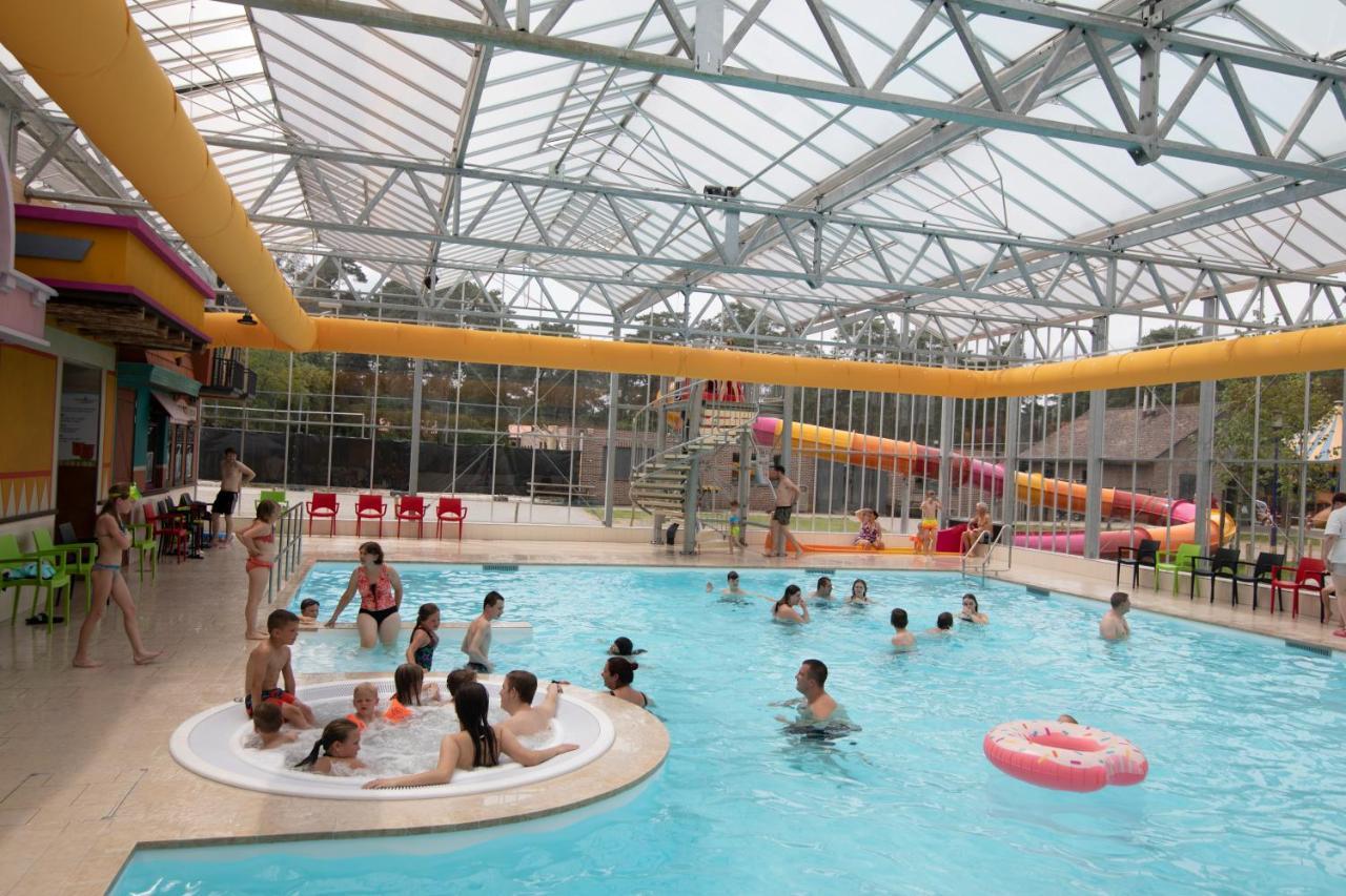 Hotel Camping Blauwe Meer Nv Lommel Esterno foto
